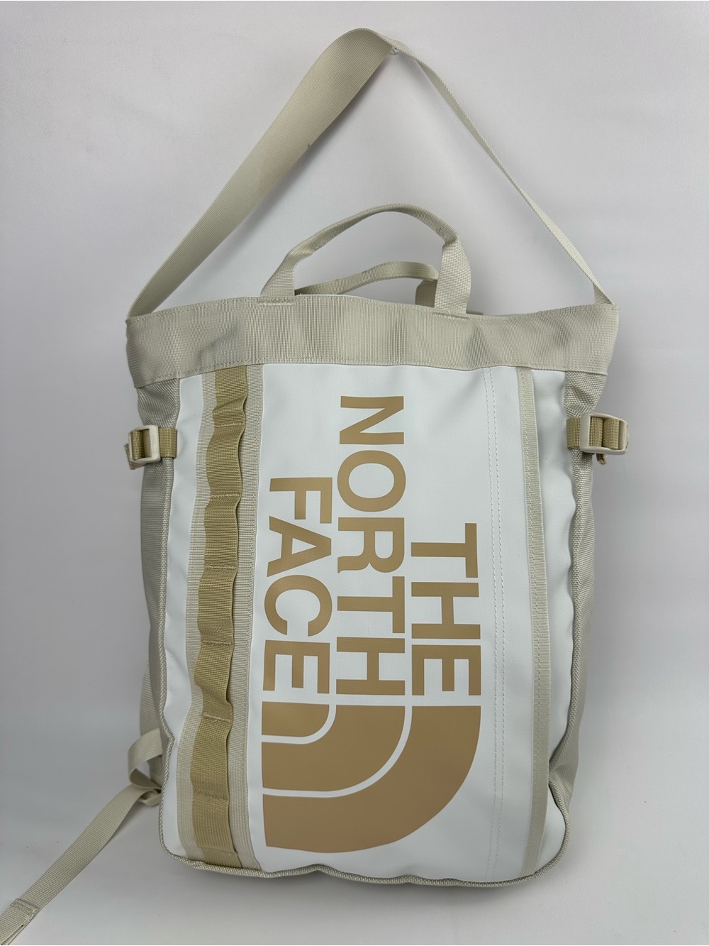 The North Face Base Camp Tote Pack White Ash Calacatta Pale Khaki NWT 19.7L